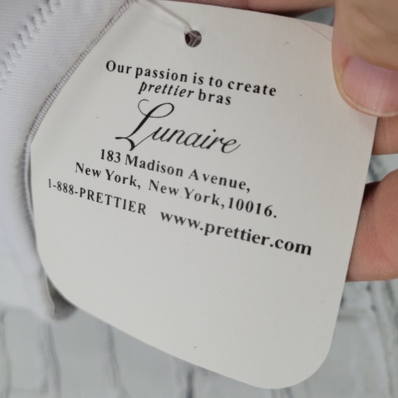 LUNAIRE | underwire bra 46B - Picture 3 of 6